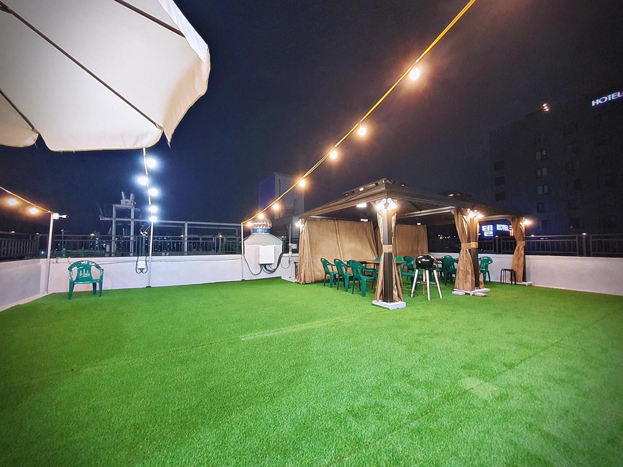 Bluebird Hotel Inchon Exterior foto