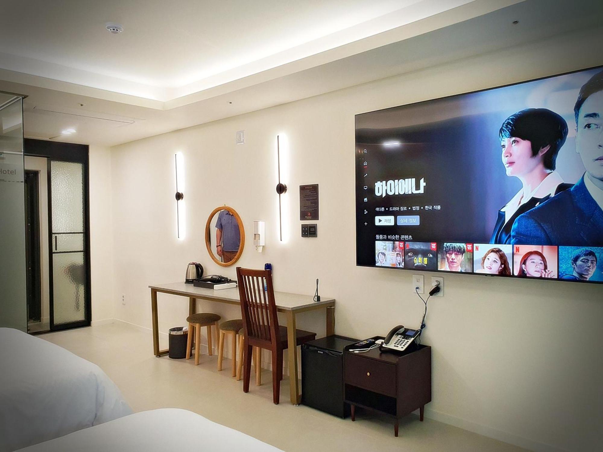 Bluebird Hotel Inchon Exterior foto